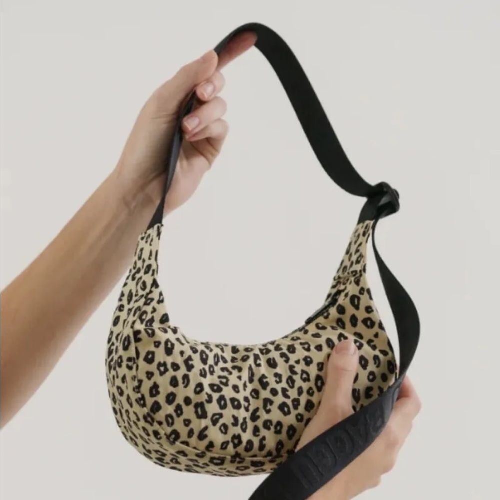 Baggu Mini Crescent Bag - Honey Leopard
